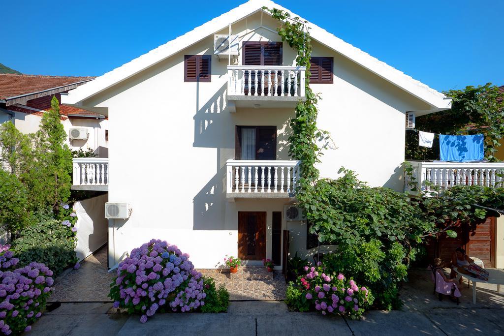 Apartments Ratkovic Tivat Luaran gambar