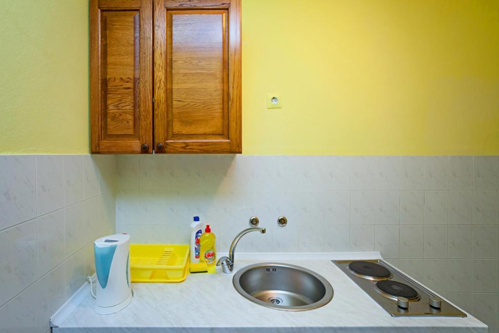 Apartments Ratkovic Tivat Bilik gambar