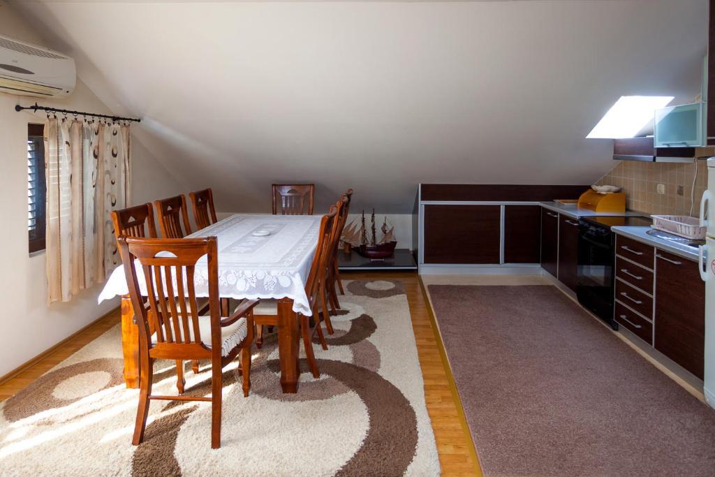 Apartments Ratkovic Tivat Luaran gambar