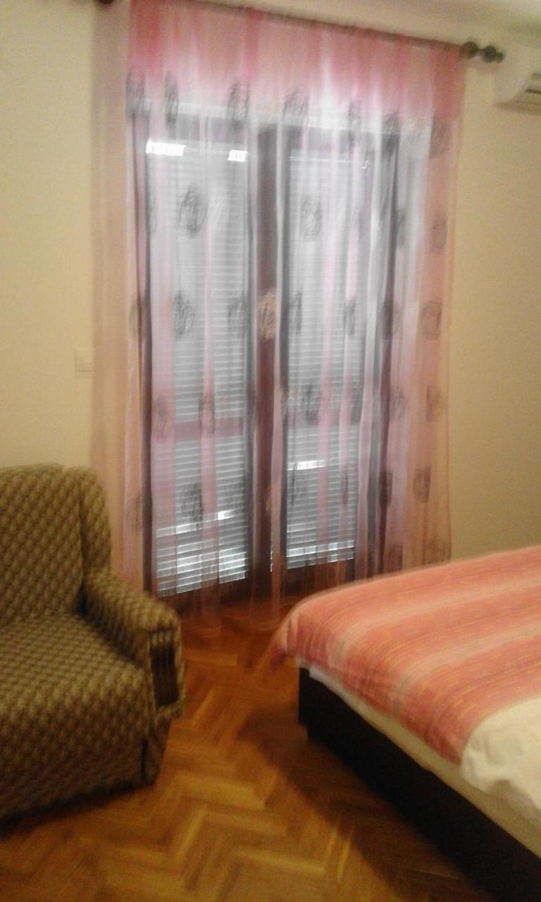 Apartments Ratkovic Tivat Luaran gambar